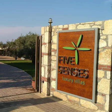 Five Senses Luxury Βουρβουρού