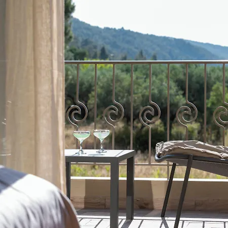 Five Senses Luxury * Βουρβουρού