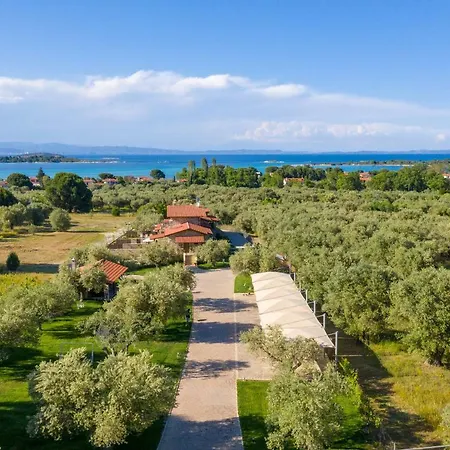 Five Senses Luxury Βουρβουρού