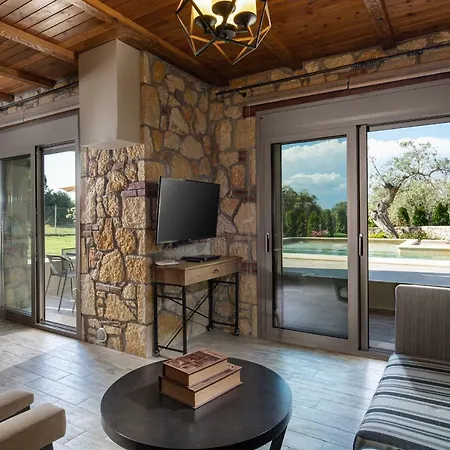 Five Senses Luxury Villa *