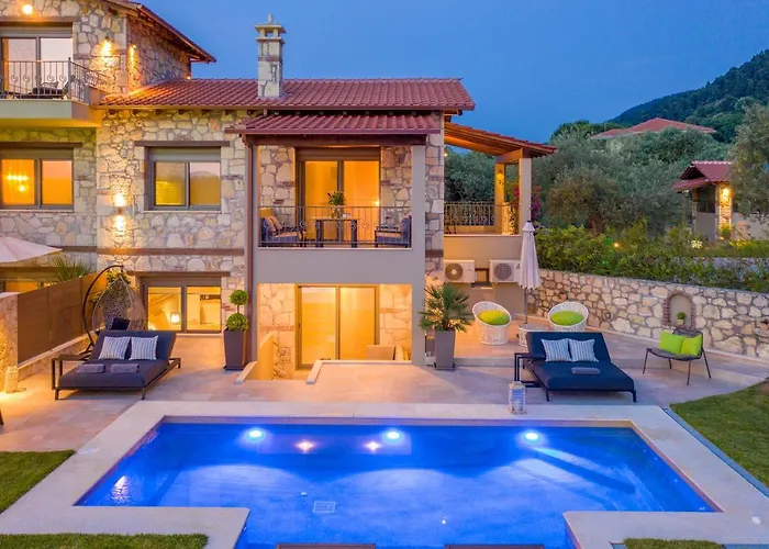 Five Senses Luxury Villa Vurvurú